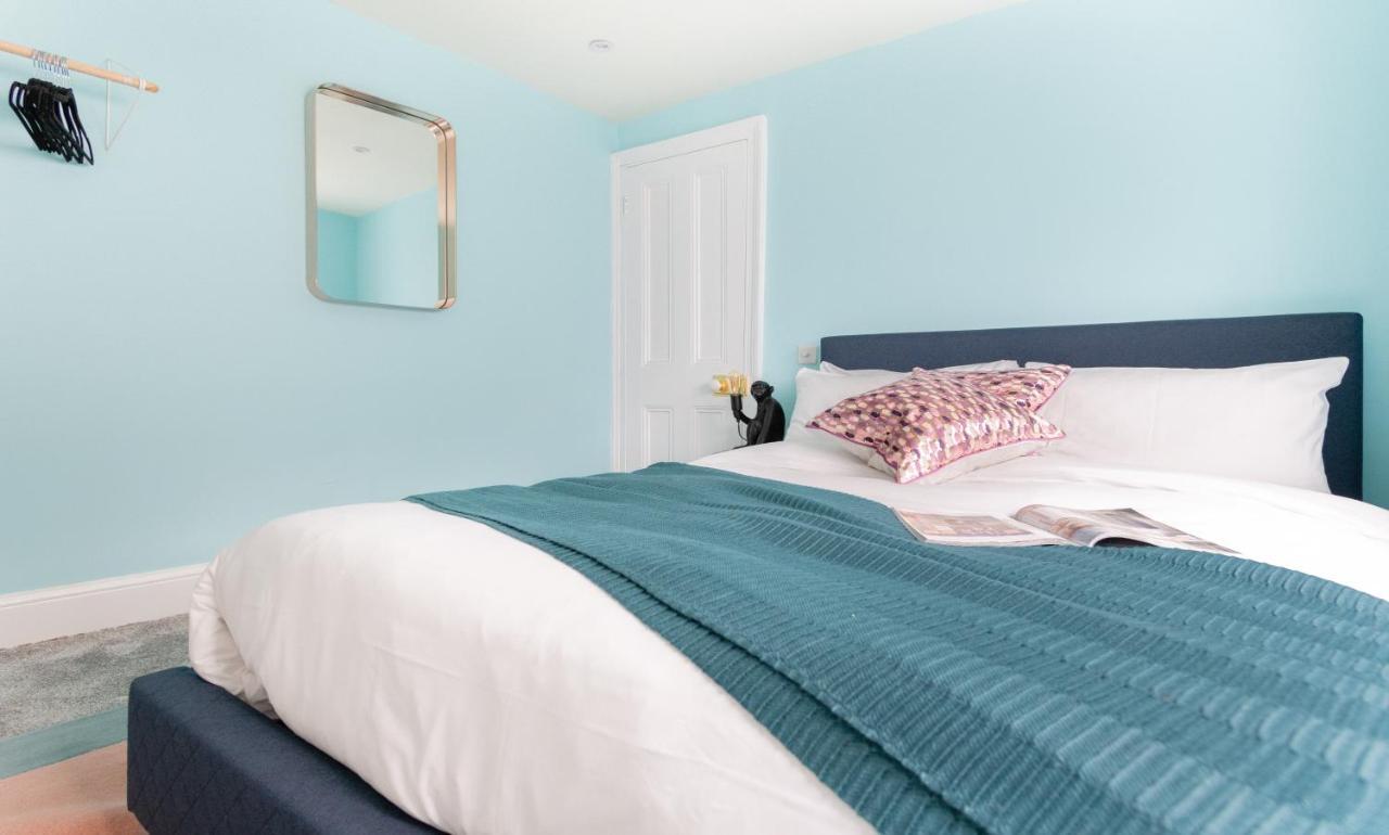 The Euston Square Escape - Modern And Central 4Bdr Home London Bagian luar foto
