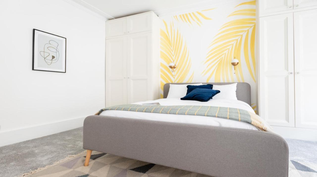 The Euston Square Escape - Modern And Central 4Bdr Home London Bagian luar foto